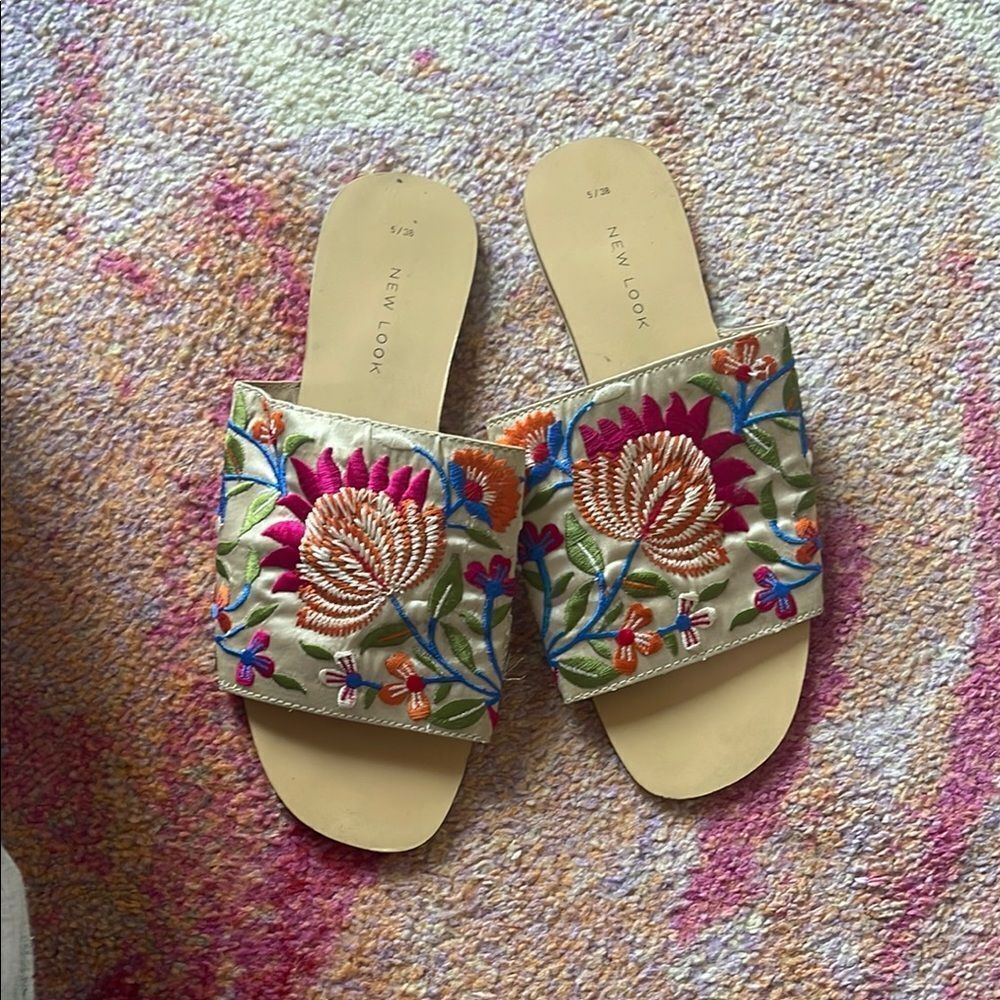 New Look Floral Embroidered Sandals - Multicolor
